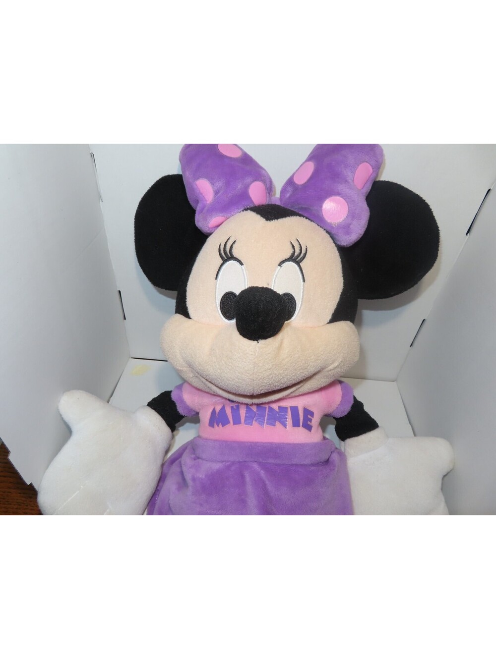Disney Minnie Mouse Plush Purple Dress Pink Minnie Shirt Polka Dot Bow Just